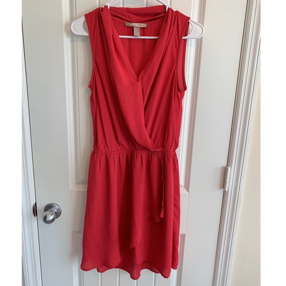 Casual mid thigh dress